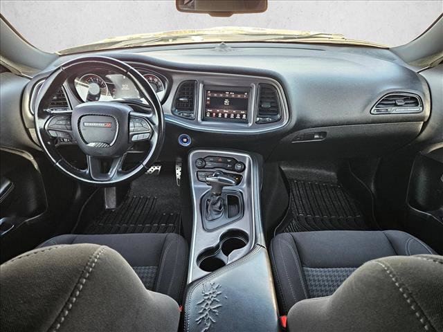 Used 2019 Dodge Challenger SXT AWD/4WD image 16