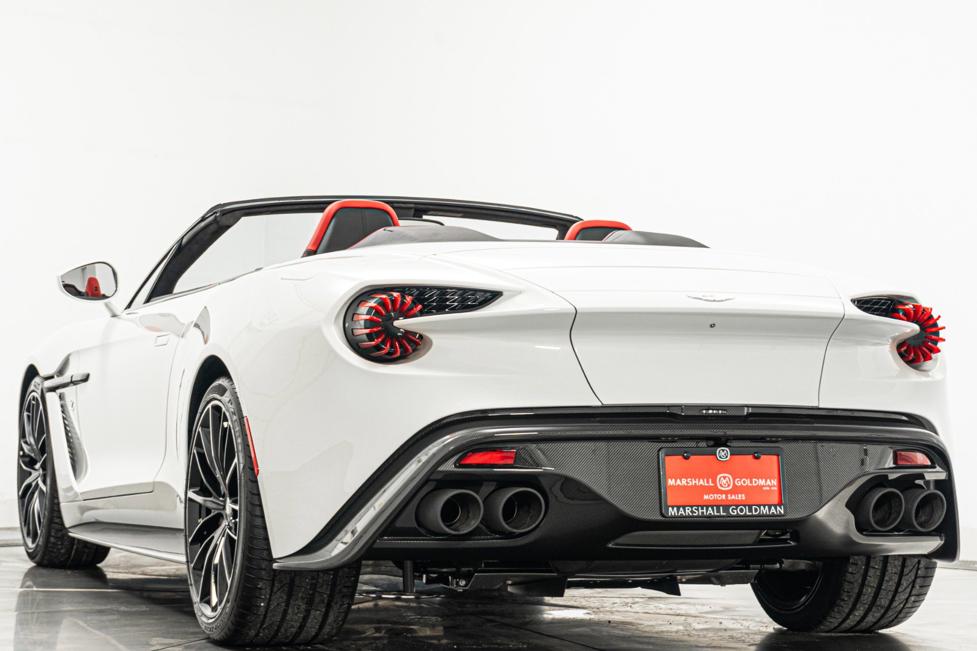Used 2018 Aston Martin Vanquish Zagato image 7