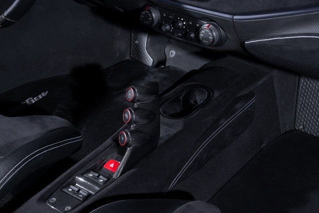 Used 2020 Ferrari 488 Pista Spider image 21