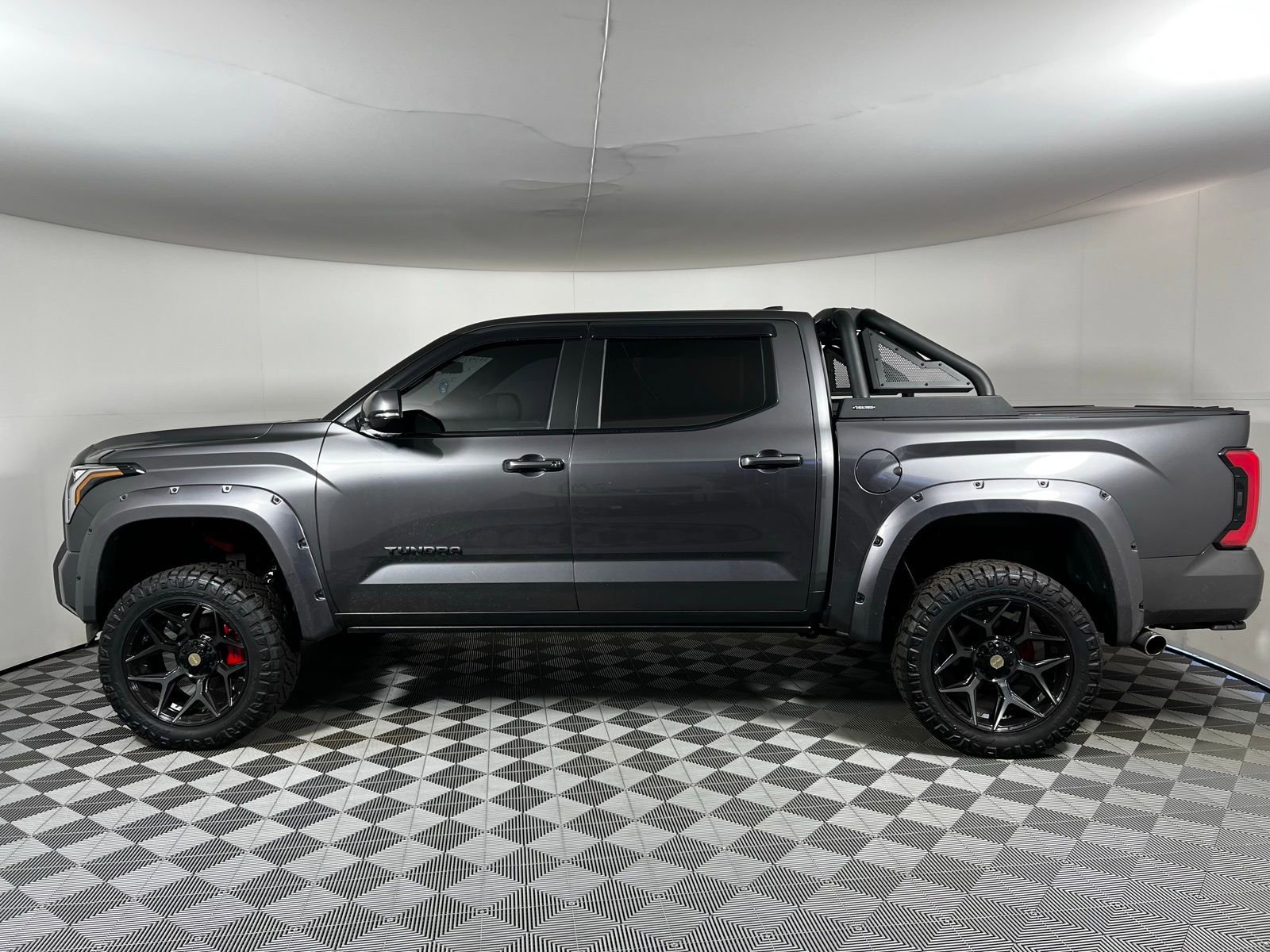 Used 2024 Toyota Tundra 1794 Edition image 7