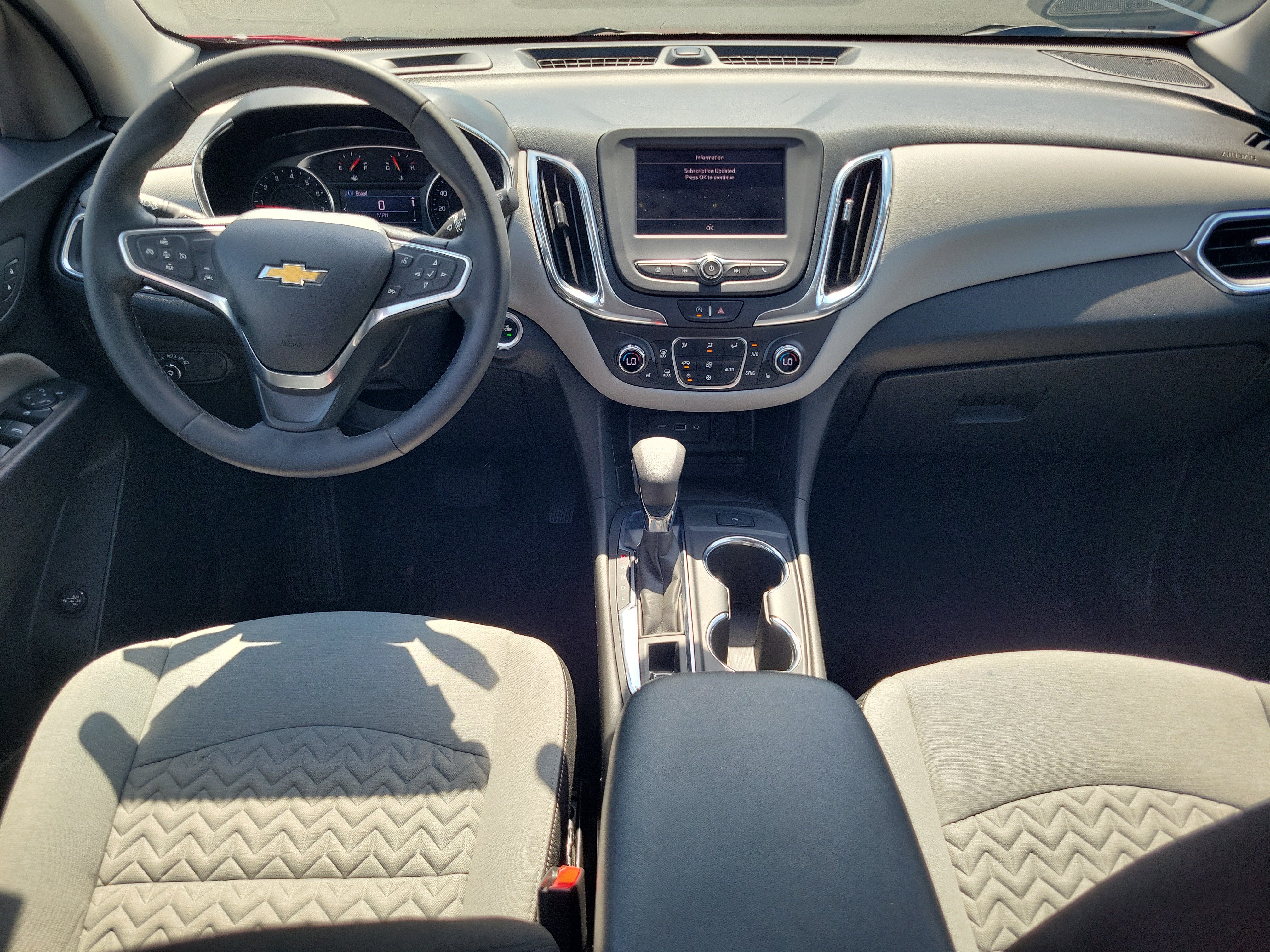 Used 2023 Chevrolet Equinox LT FWD image 12