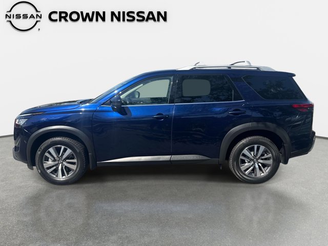 Certified 2022 Nissan Pathfinder SL w/ SL Black Package image 4