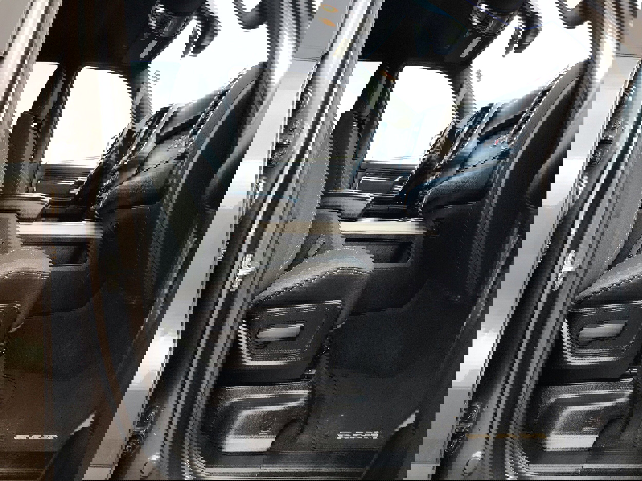 Used 2022 RAM 1500 Lone Star image 18