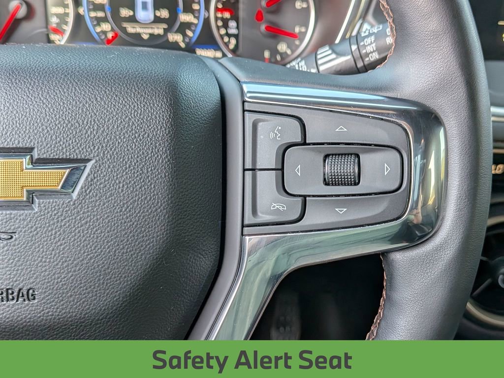 Used 2023 Chevrolet Blazer Premier w/ Driver Confidence II Package image 21