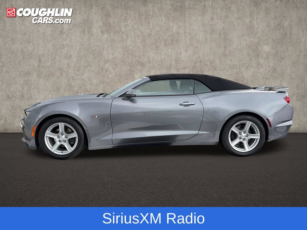 Used 2020 Chevrolet Camaro LT RWD image 5