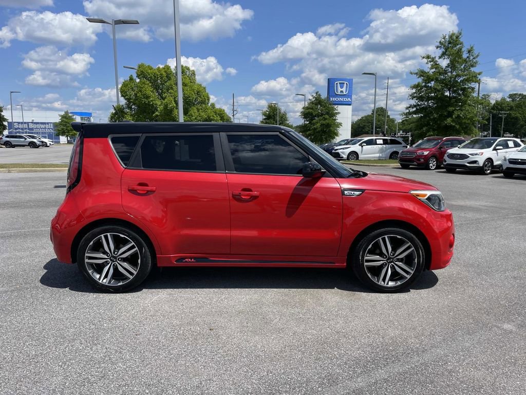 Used 2019 Kia Soul + FWD image 2