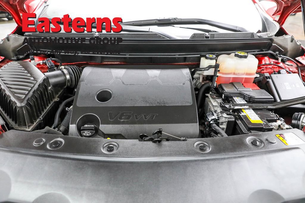 Used 2024 Buick Enclave Premium image 7