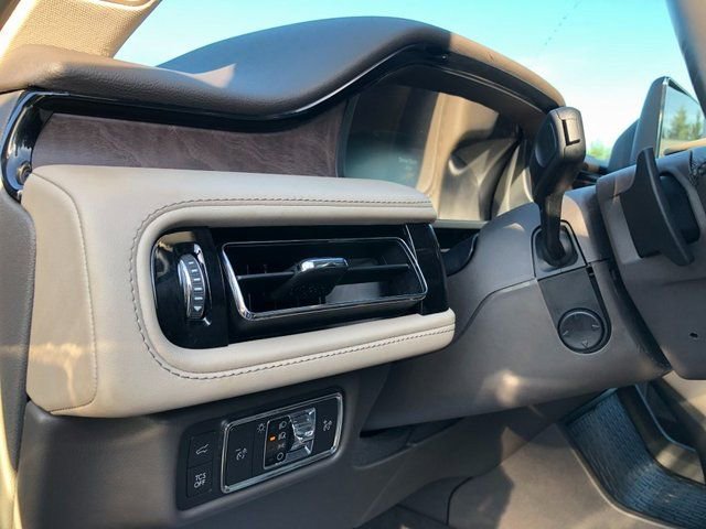 Used 2023 Lincoln Aviator Reserve w/ Elements Package Plus image 14