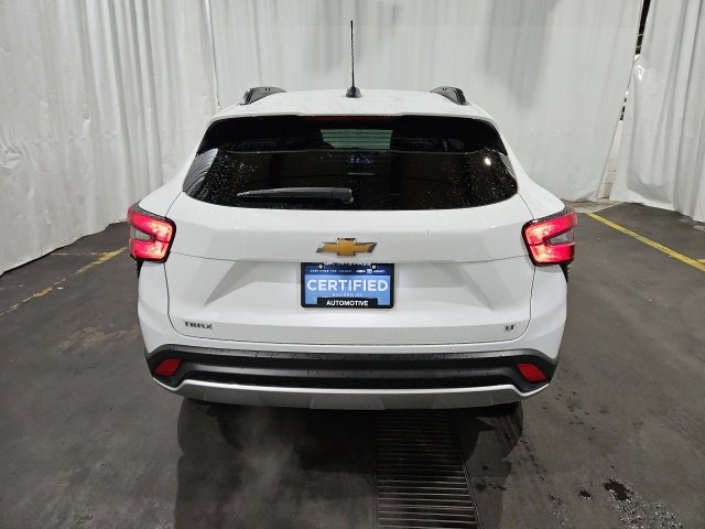 Certified 2024 Chevrolet Trax LT w/ LT Convenience Package image 4