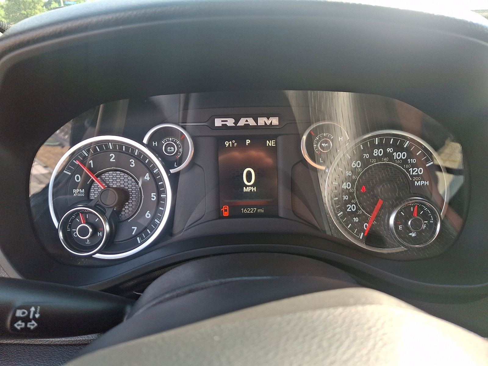 Used 2025 RAM 1500 Tradesman AWD/4WD image 18