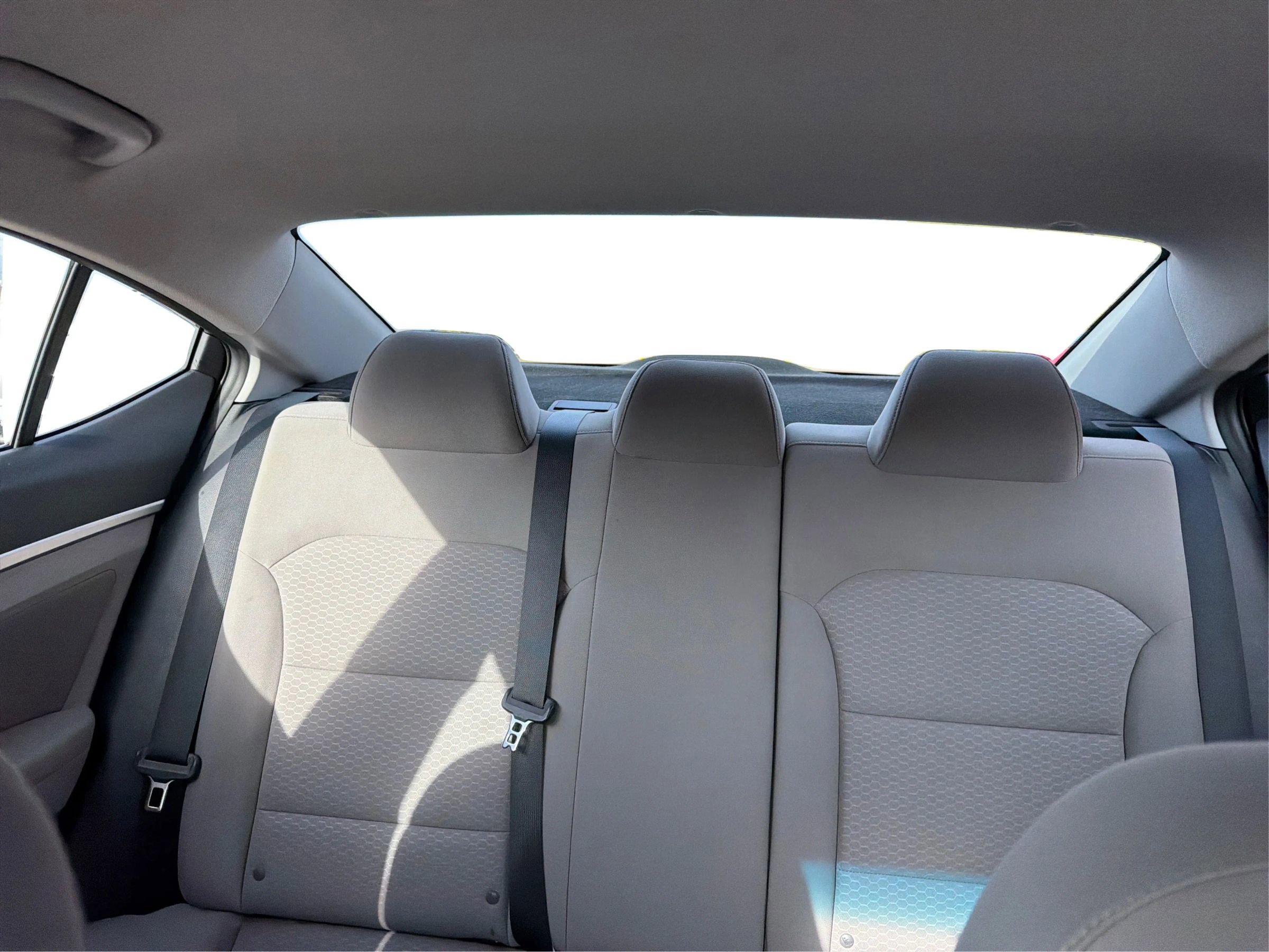 Used 2020 Hyundai Elantra SEL FWD image 18