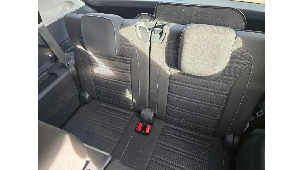 Used 2023 Volkswagen Tiguan S w/ Driver Assistance Package FWD image 18