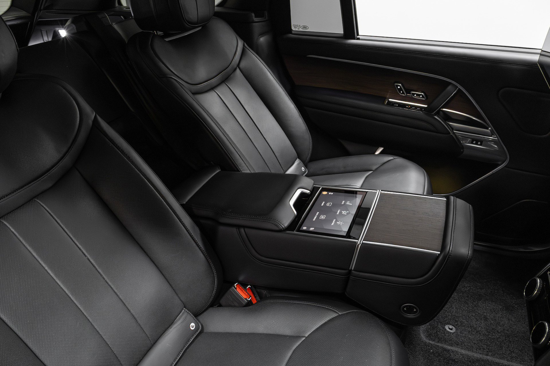 Used 2023 Land Rover Range Rover Long Wheelbase Autobiography image 69