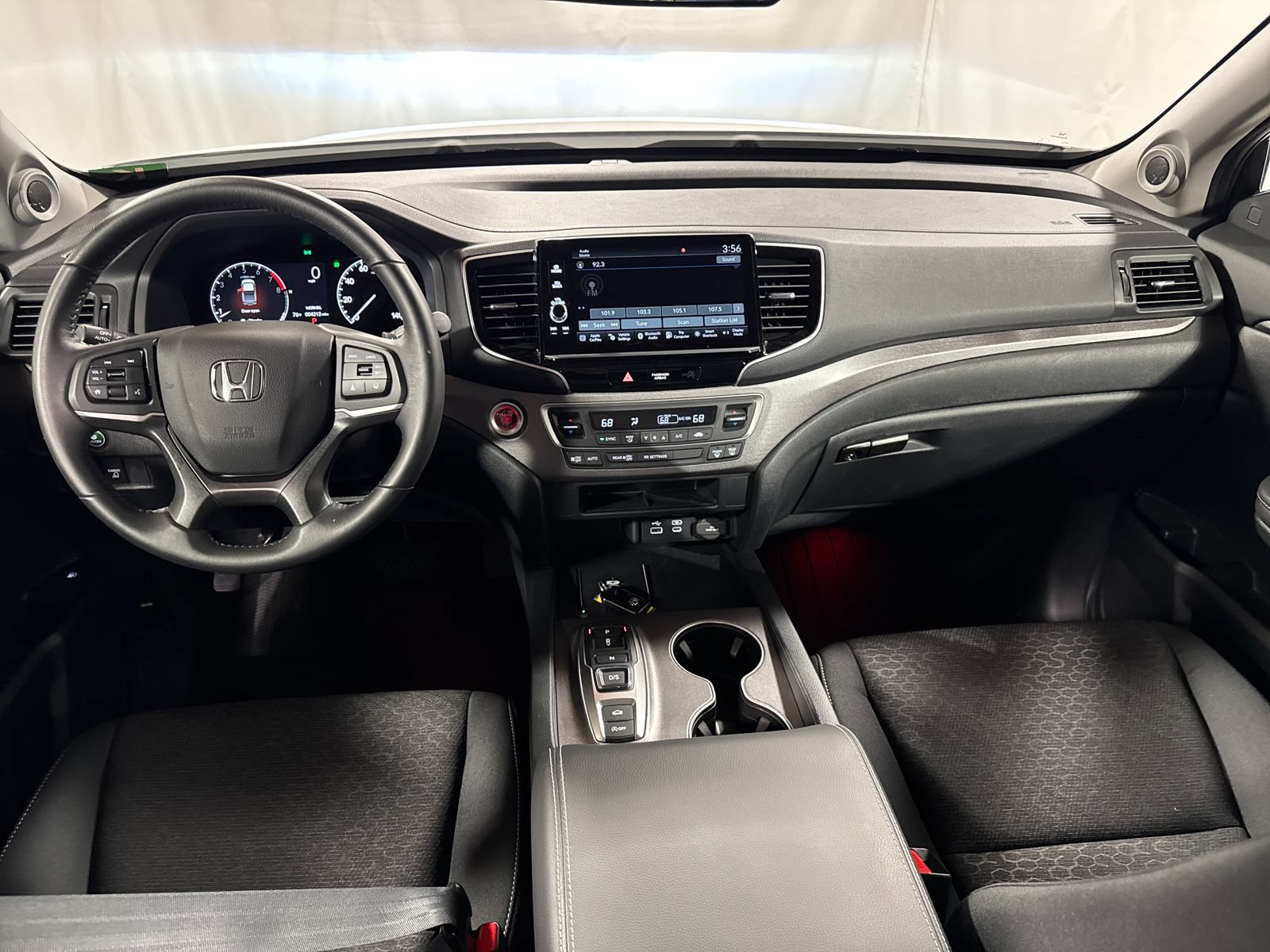 Used 2024 Honda Ridgeline Sport image 4