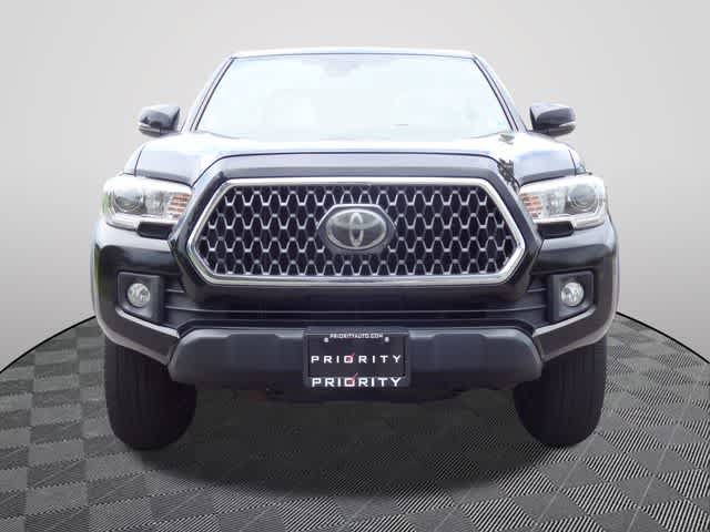 Used 2019 Toyota Tacoma TRD Off-Road w/ Technology Package AWD/4WD image 5