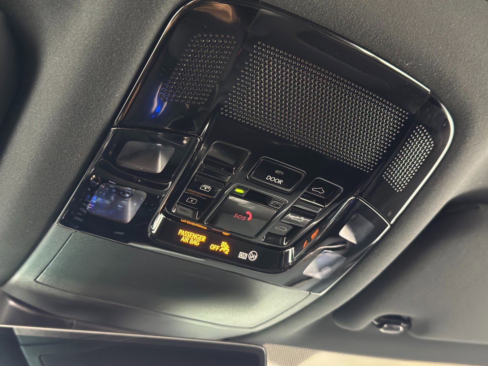 Used 2023 Lexus RX 350 Luxury w/ Cold Area Package image 37