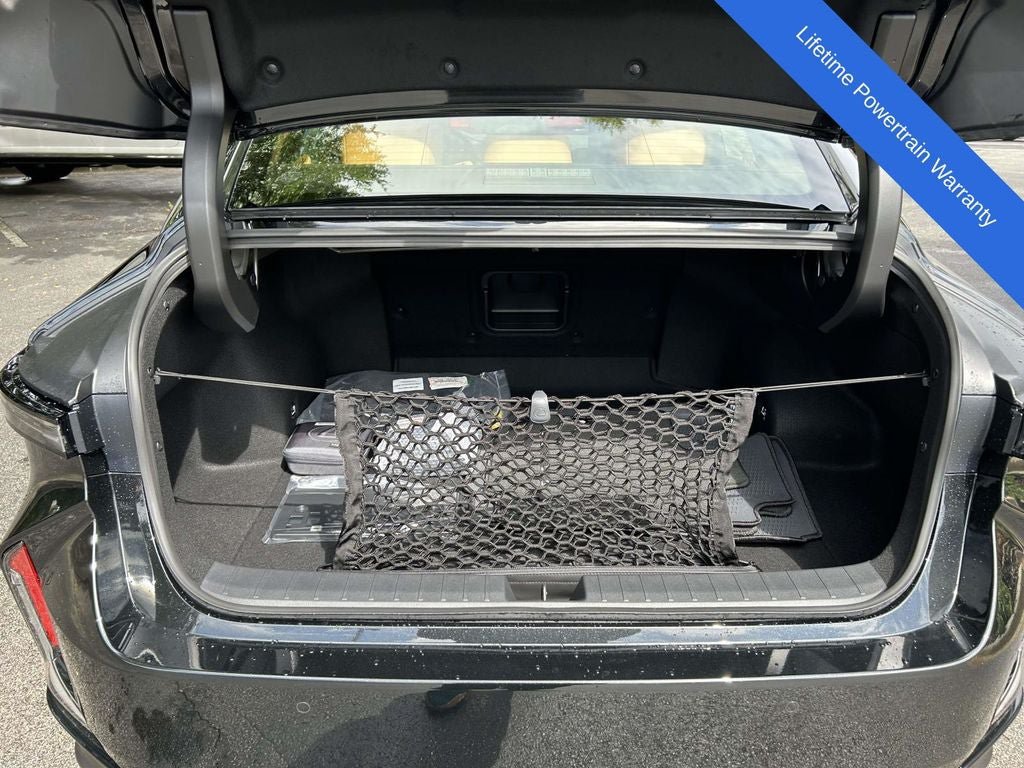 New 2026 Lexus ES 350e w/ Cold Area Package FWD image 8