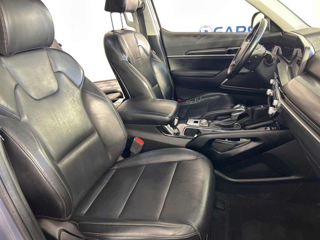 Used 2024 Kia Telluride S w/ S Sunroof Package FWD image 30