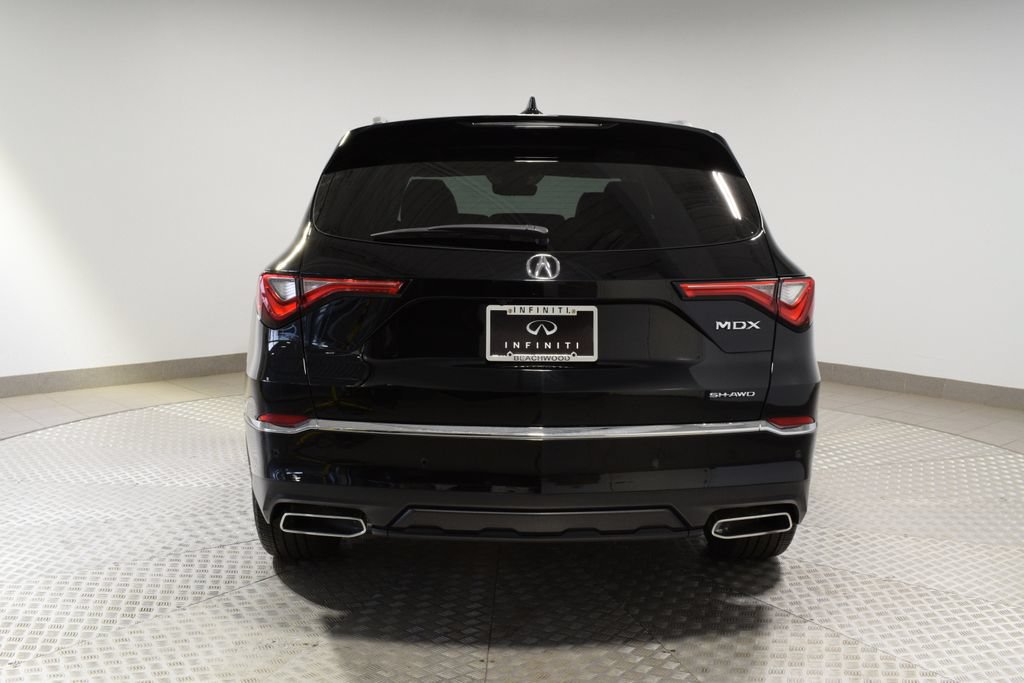 Used 2024 Acura MDX SH-AWD w/ Advance Package image 6