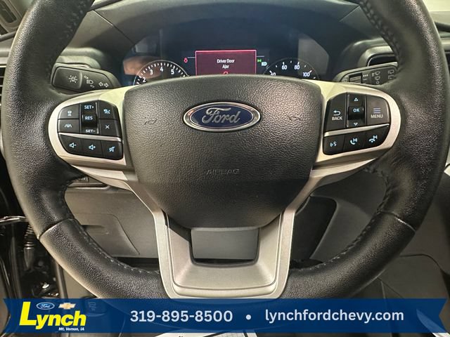 Used 2024 Ford Explorer XLT w/ Equipment Group 202A AWD/4WD image 11