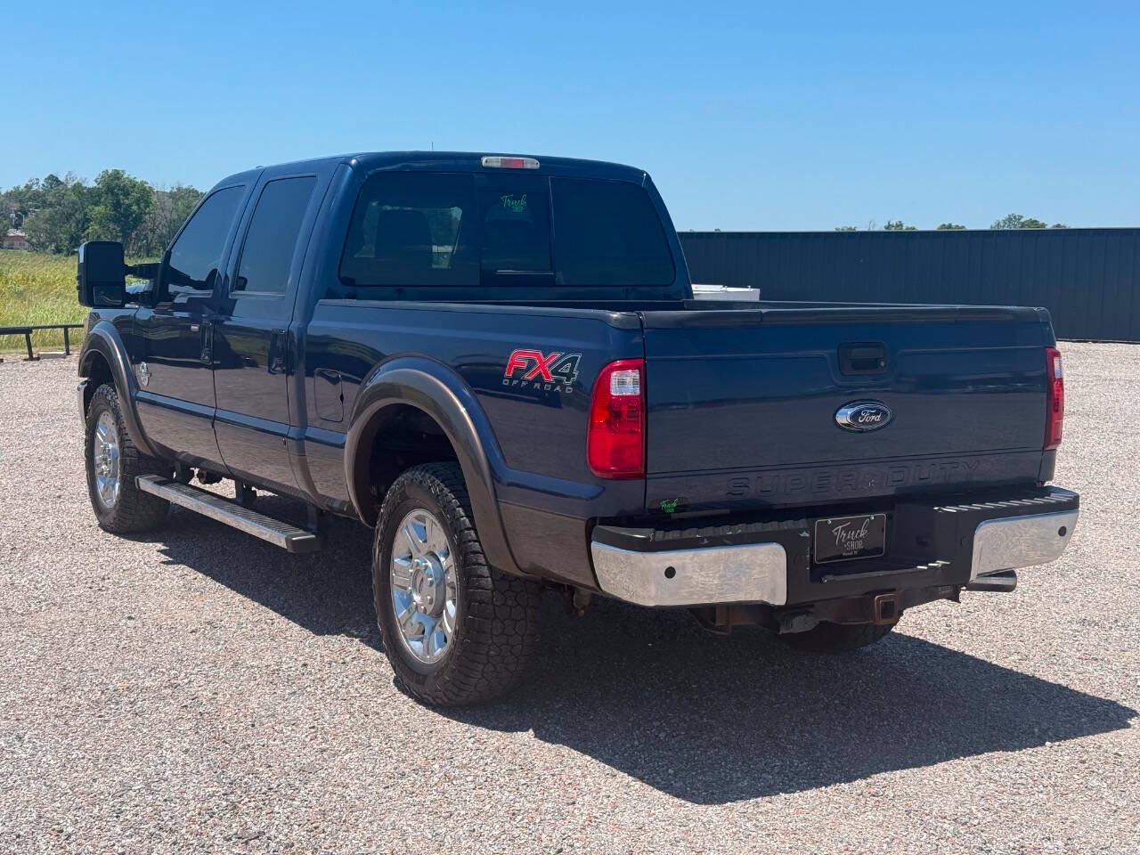 Used 2016 Ford F250 Lariat w/ Lariat Ultimate Package AWD/4WD image 8