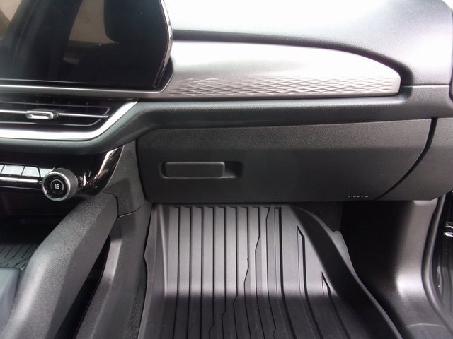 Used 2025 Chevrolet Equinox EV LT image 30