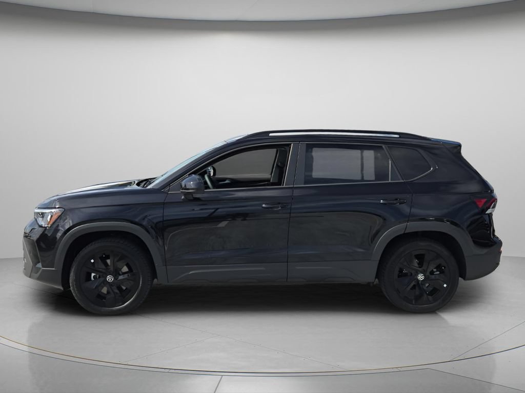 New 2026 Volkswagen Taos SE FWD image 2
