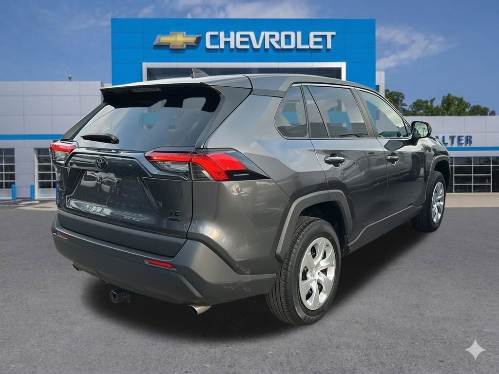 Used 2022 Toyota RAV4 LE image 6