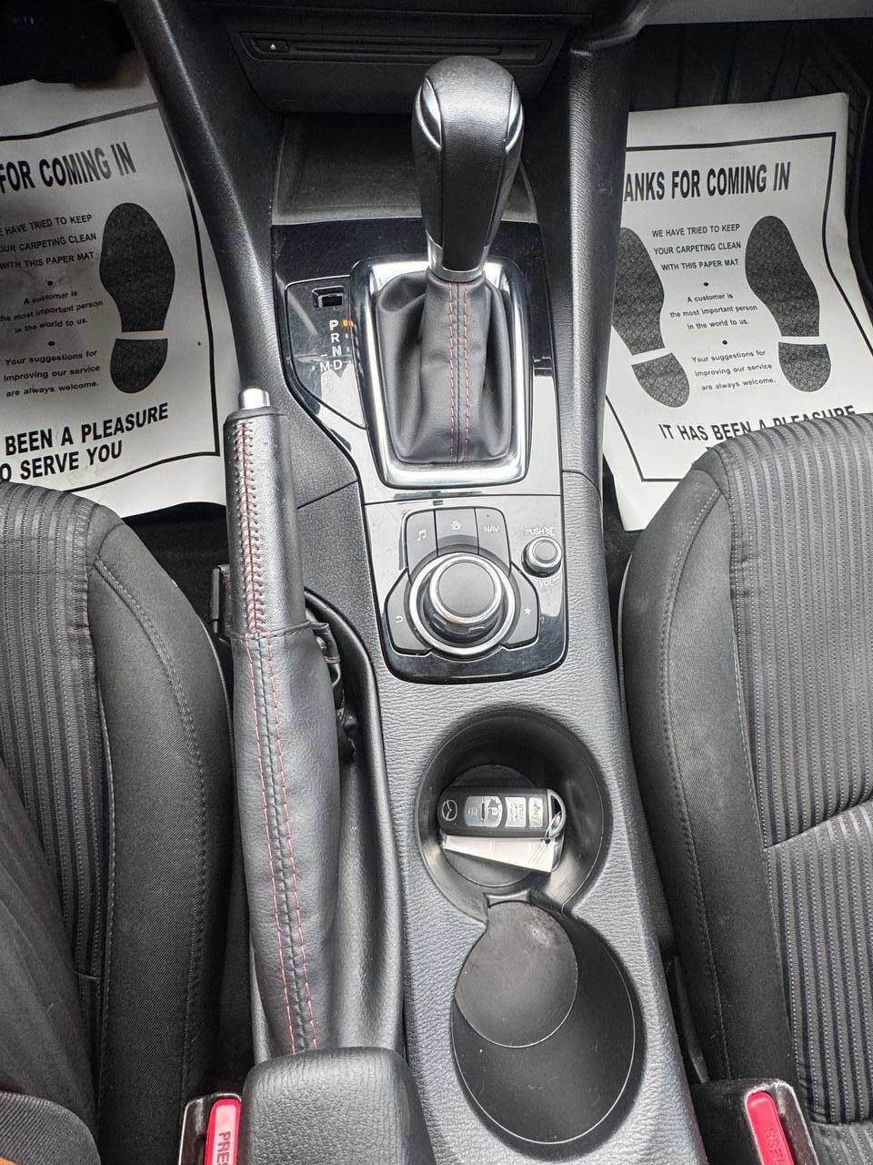 Used 2015 MAZDA MAZDA3 i Touring w/ Technology Package image 10