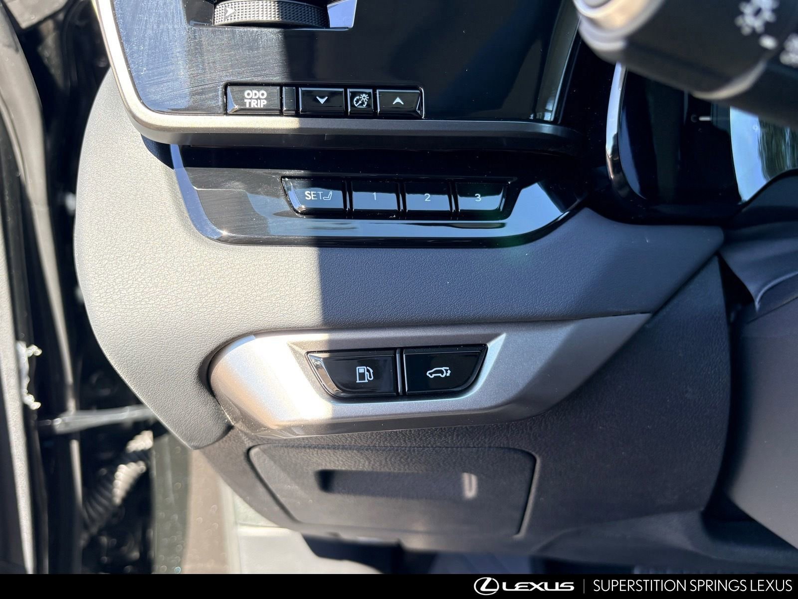 New 2026 Lexus RX 350 FWD image 18