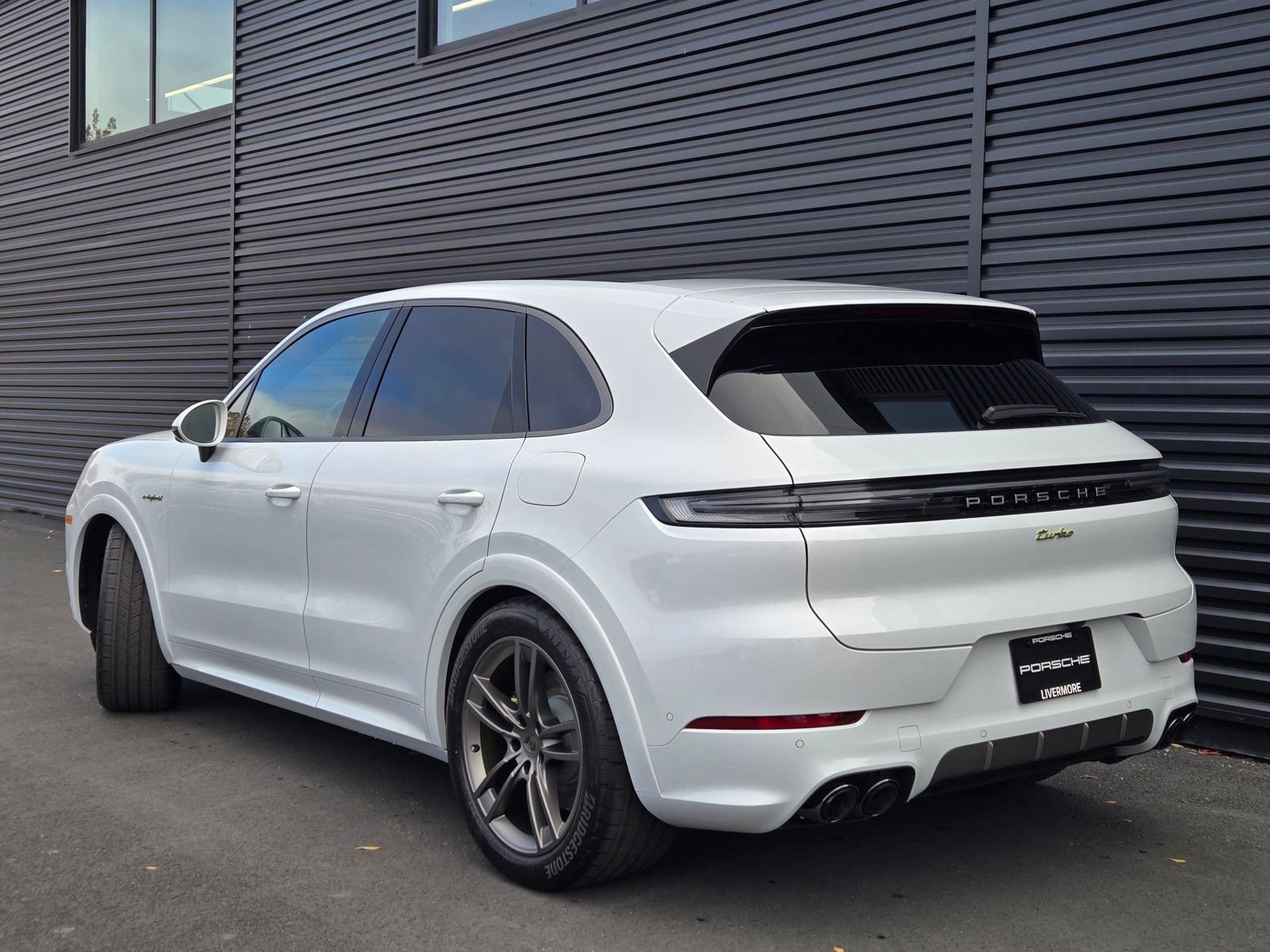 New 2026 Porsche Cayenne Turbo AWD/4WD image 4