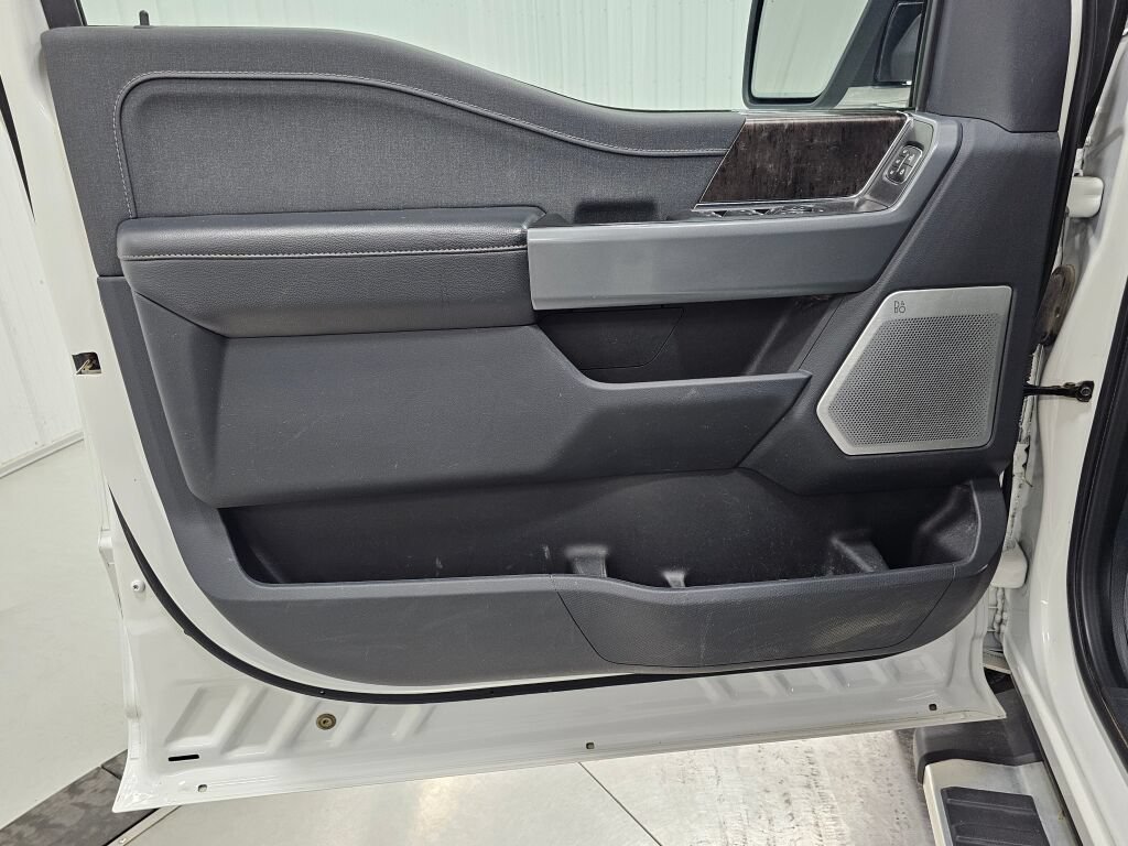 Used 2022 Ford F150 Lariat w/ Equipment Group 502A High AWD/4WD image 30