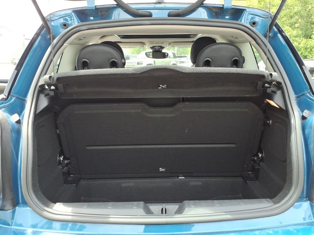 Used 2024 MINI Cooper S FWD image 10
