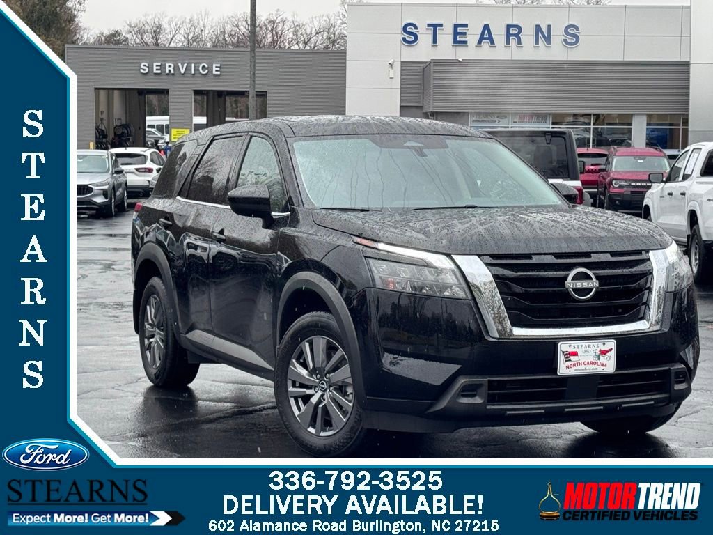 Used 2025 Nissan Pathfinder S