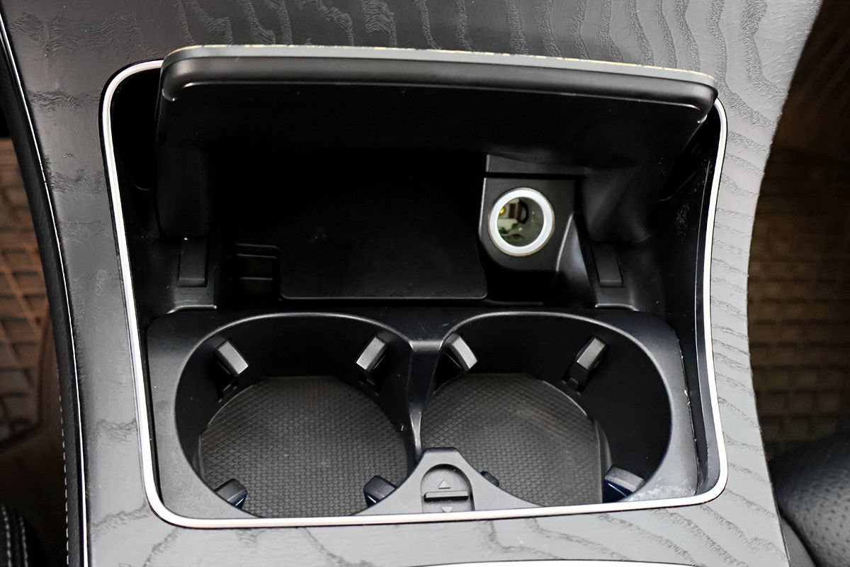 Used 2017 Mercedes-Benz GLC 300 4MATIC Coupe image 36