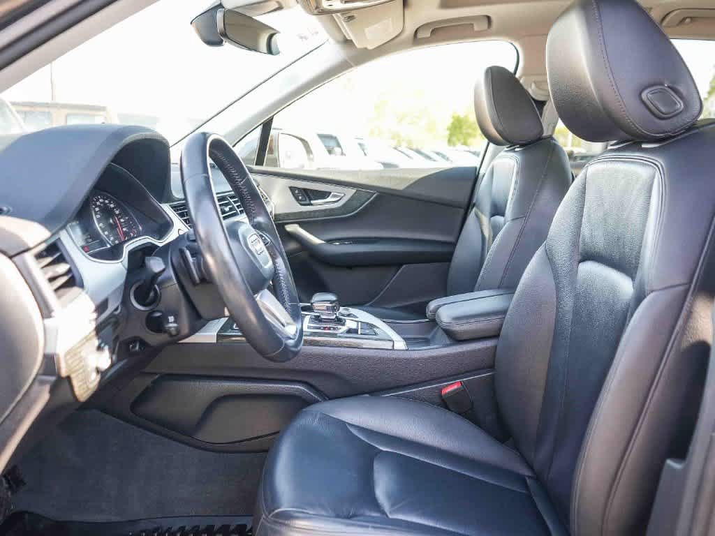 Used 2018 Audi Q7 2.0T Premium Plus w/ Premium Plus Package AWD/4WD image 18