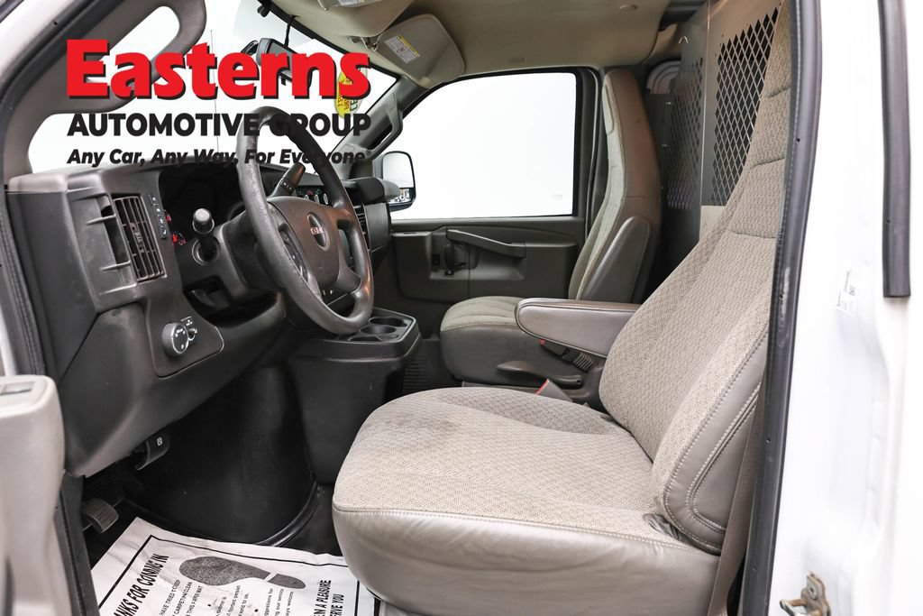 Used 2020 GMC Savana 3500 w/ Driver Convenience Package RWD image 14
