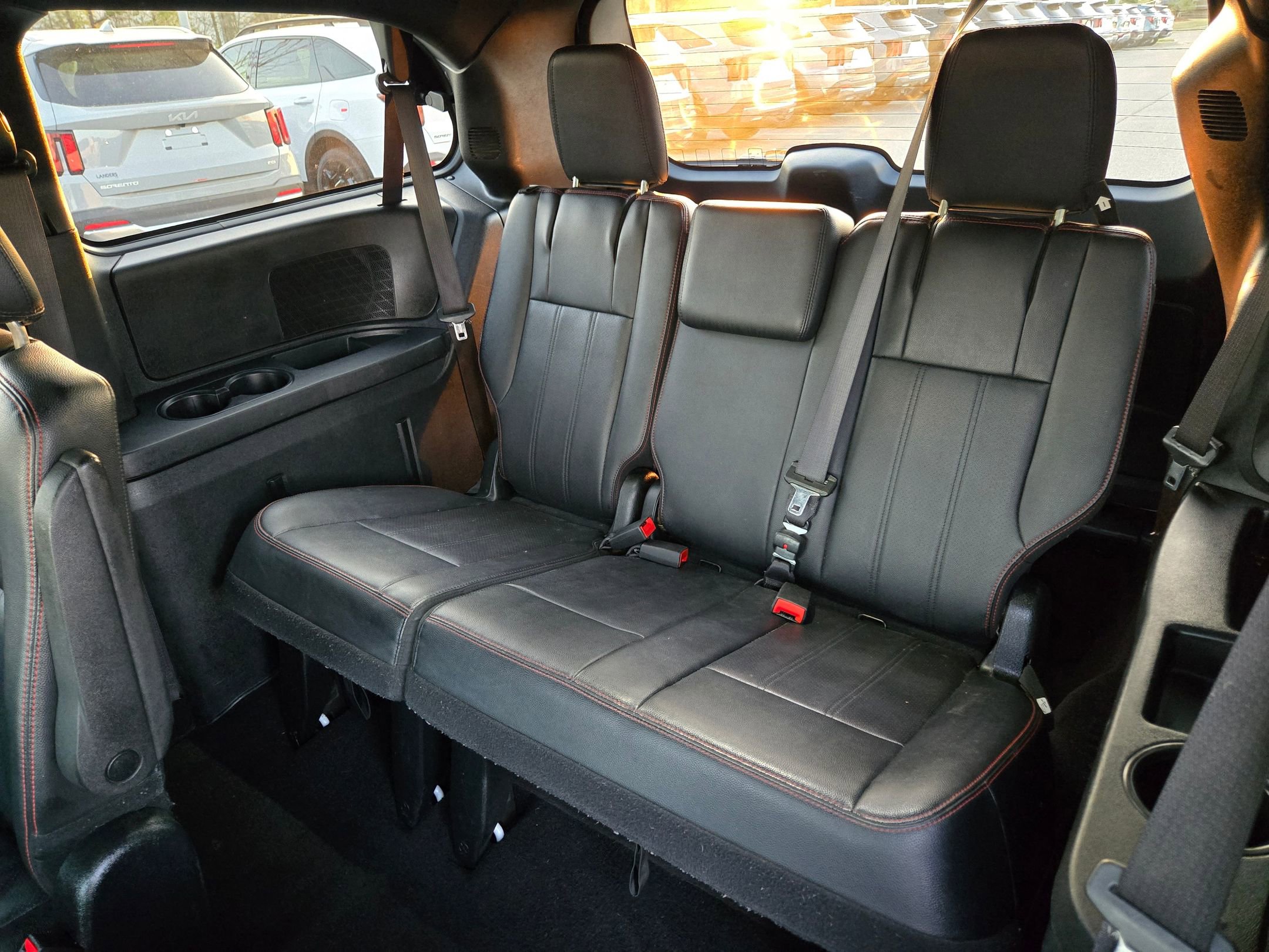 Used 2019 Dodge Grand Caravan GT FWD image 37