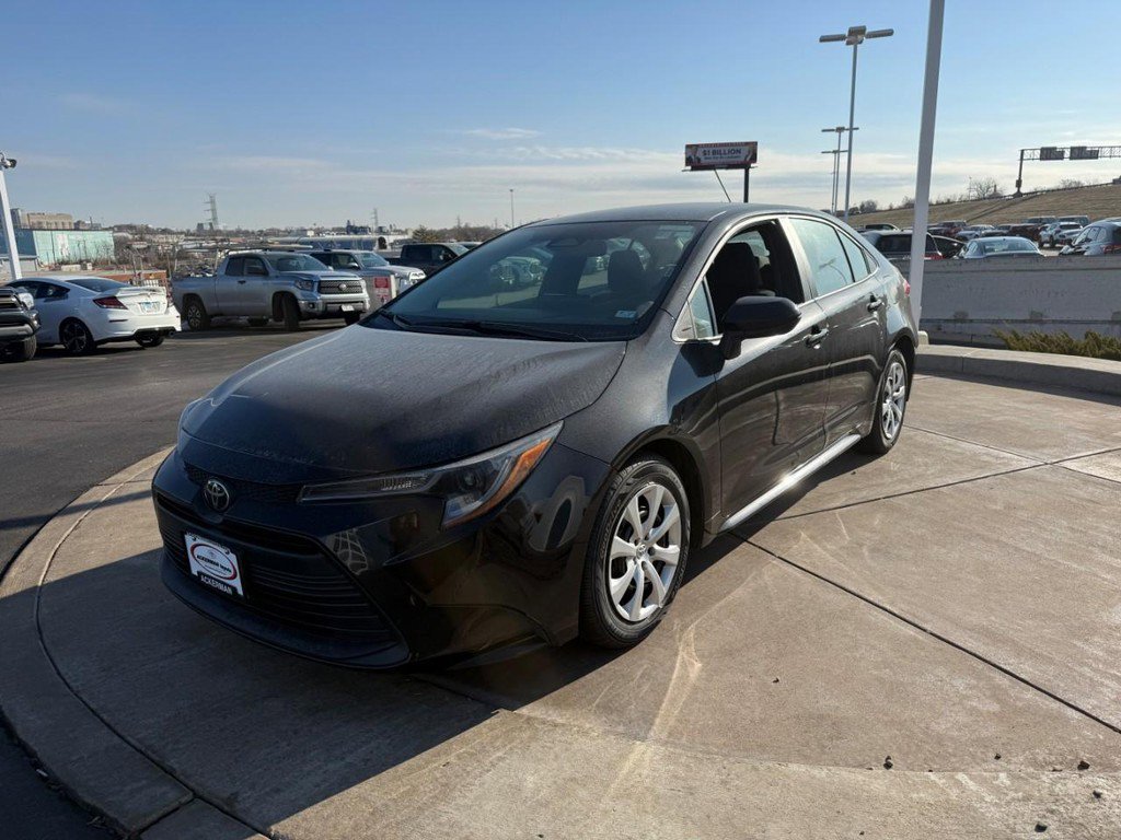 Certified 2024 Toyota Corolla LE image 9