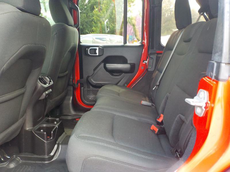 Used 2019 Jeep Wrangler Unlimited Sport S image 21