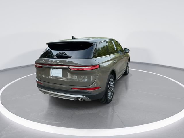 Used 2025 Lincoln Corsair Reserve image 7