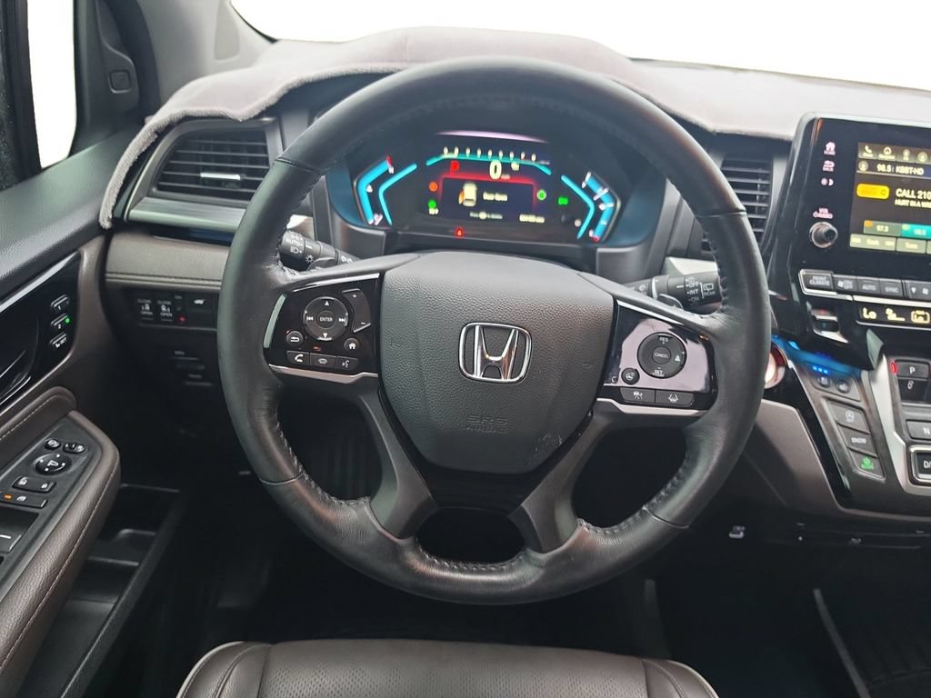 Used 2024 Honda Odyssey Elite image 15