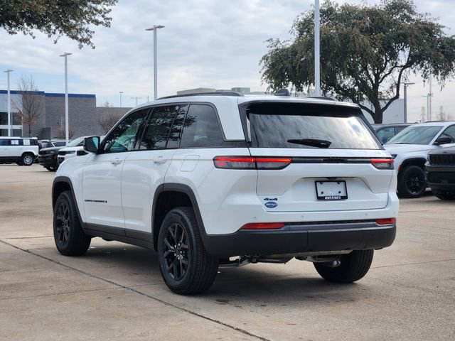 New 2026 Jeep Grand Cherokee Altitude AWD/4WD image 4
