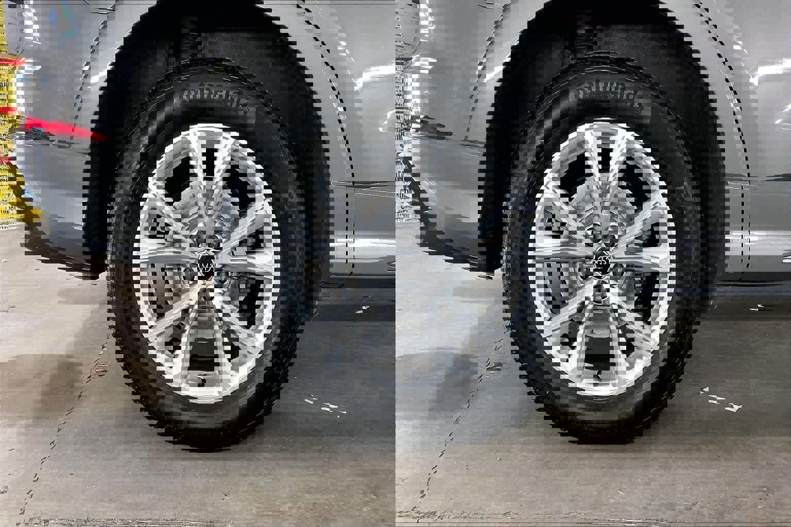 Used 2022 Audi Q3 2.0T Premium w/ Convenience Package image 12