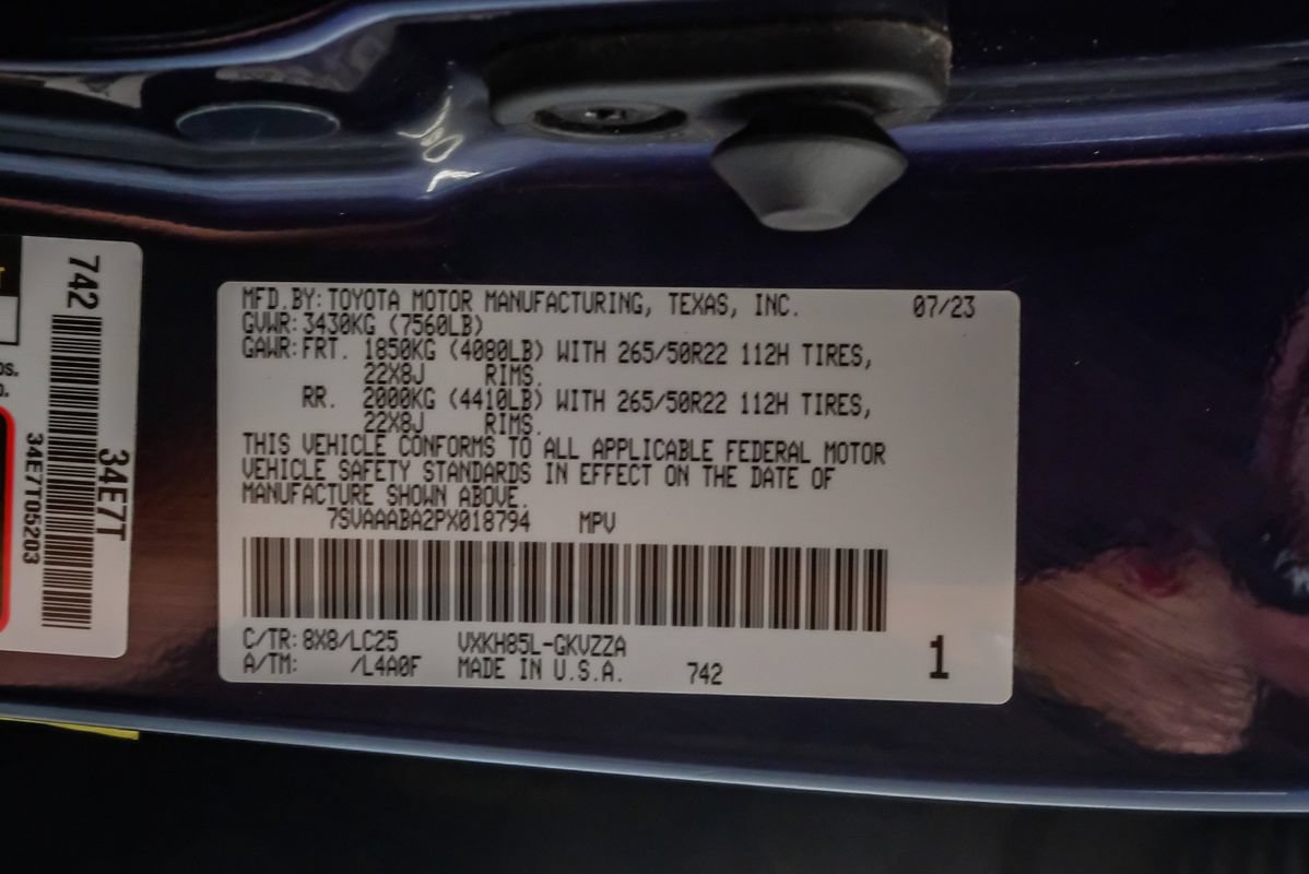 Used 2023 Toyota Sequoia Capstone AWD/4WD image 65