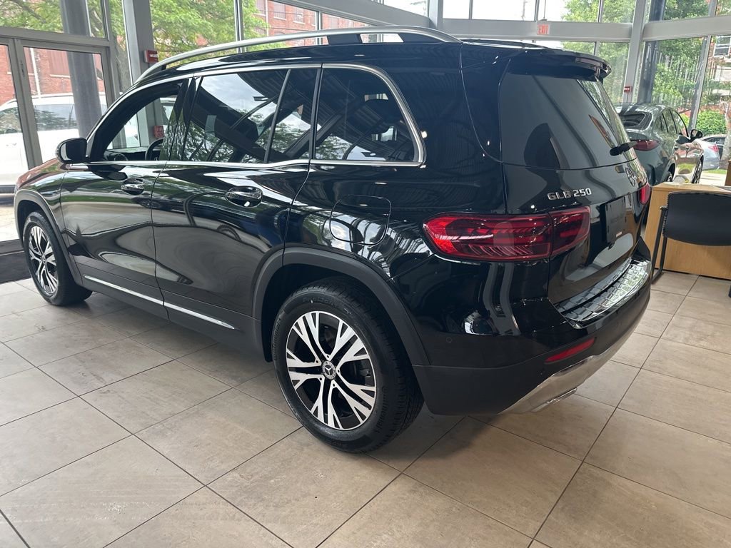Certified 2024 Mercedes-Benz GLB 250 4MATIC image 5