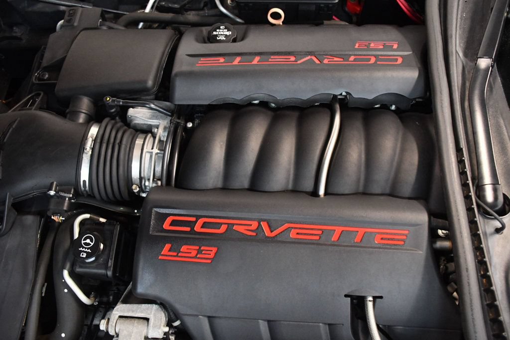 Used 2013 Chevrolet Corvette Grand Sport w/ 3LT Preferred Equipment Group RWD image 7