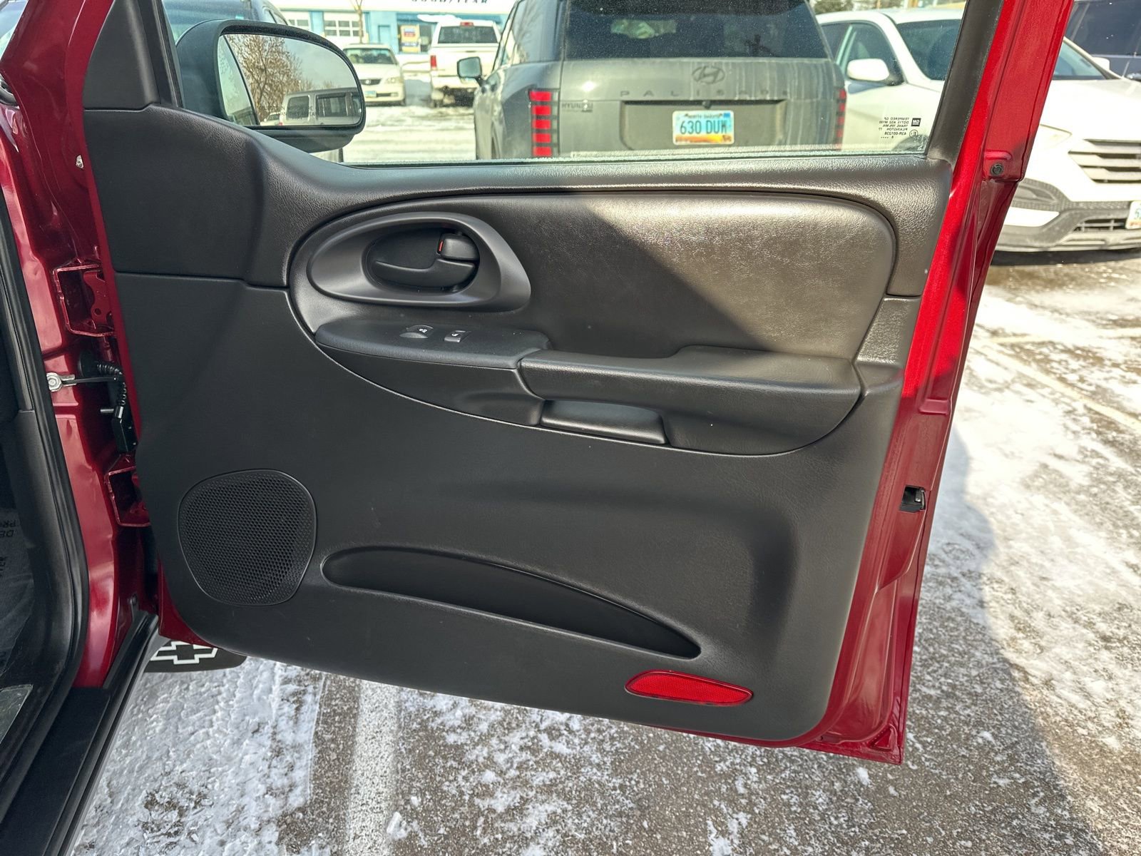 Used 2009 Chevrolet TrailBlazer LT w/ Sun And Sound Package image 36