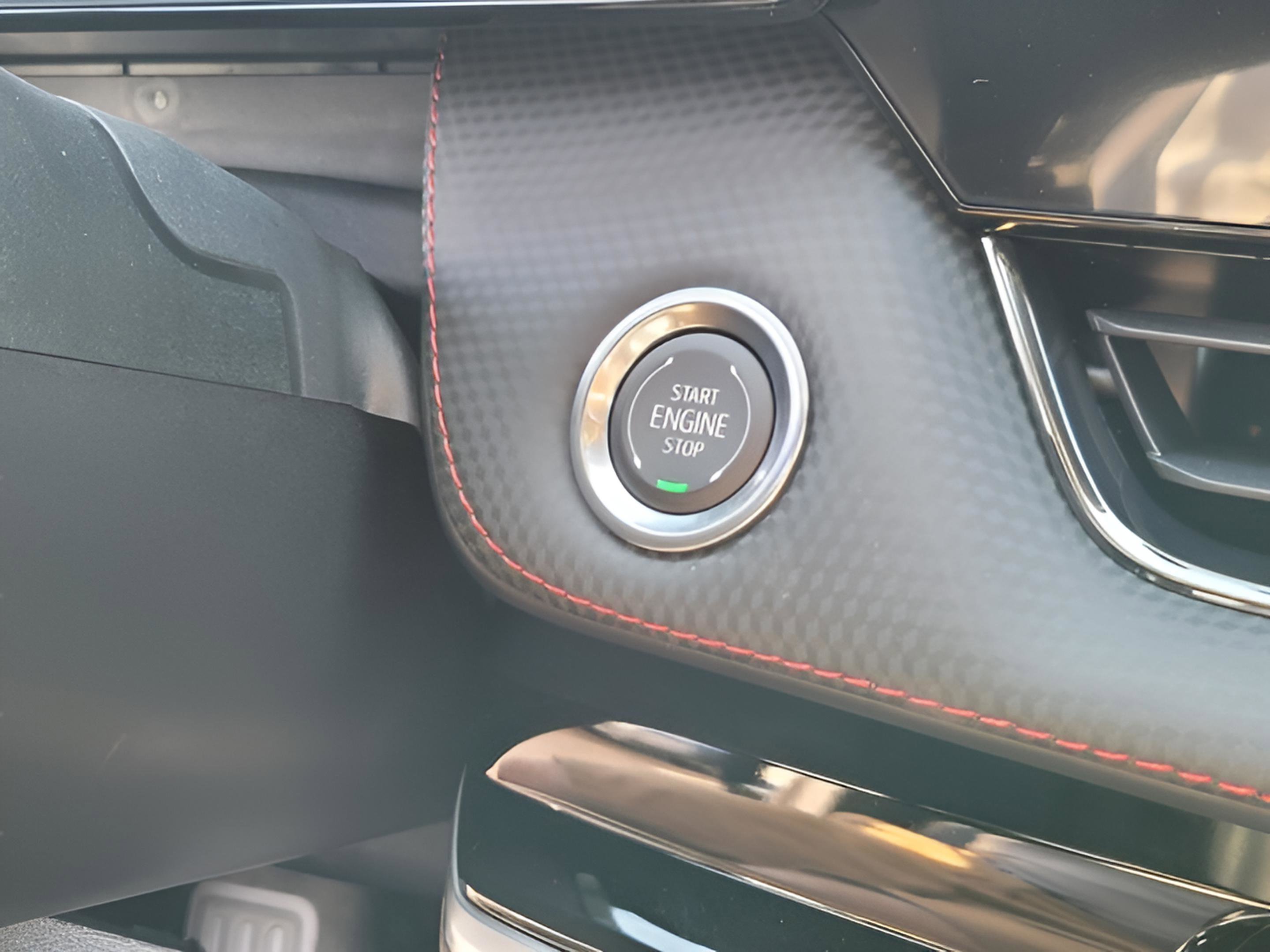 Used 2026 Chevrolet Equinox RS w/ LPO, Floor Liner Package image 11