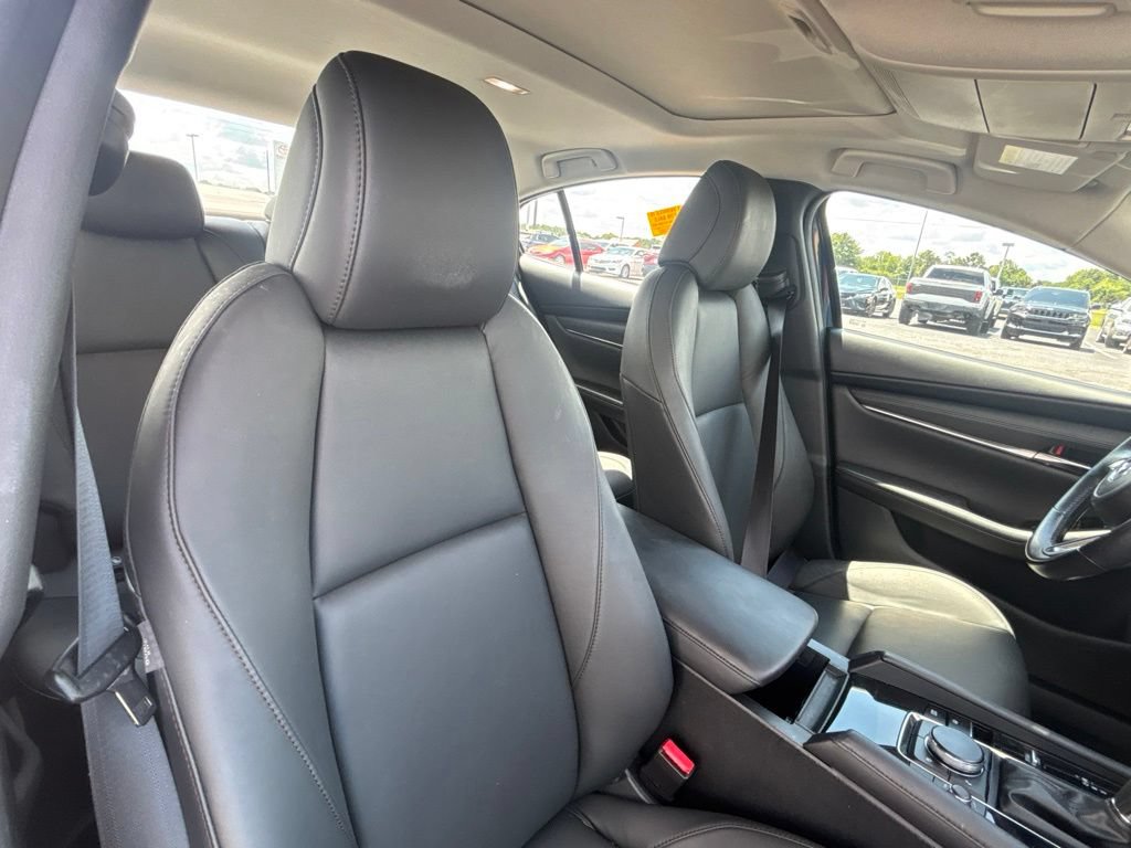 Used 2023 MAZDA MAZDA3 s FWD image 19